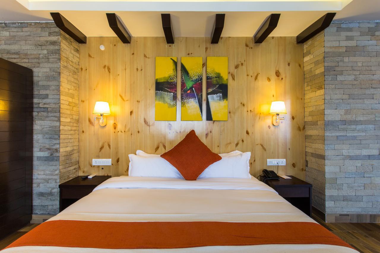 Bodhi Suites Boutique Hotel And Spa Pokhara Exterior foto